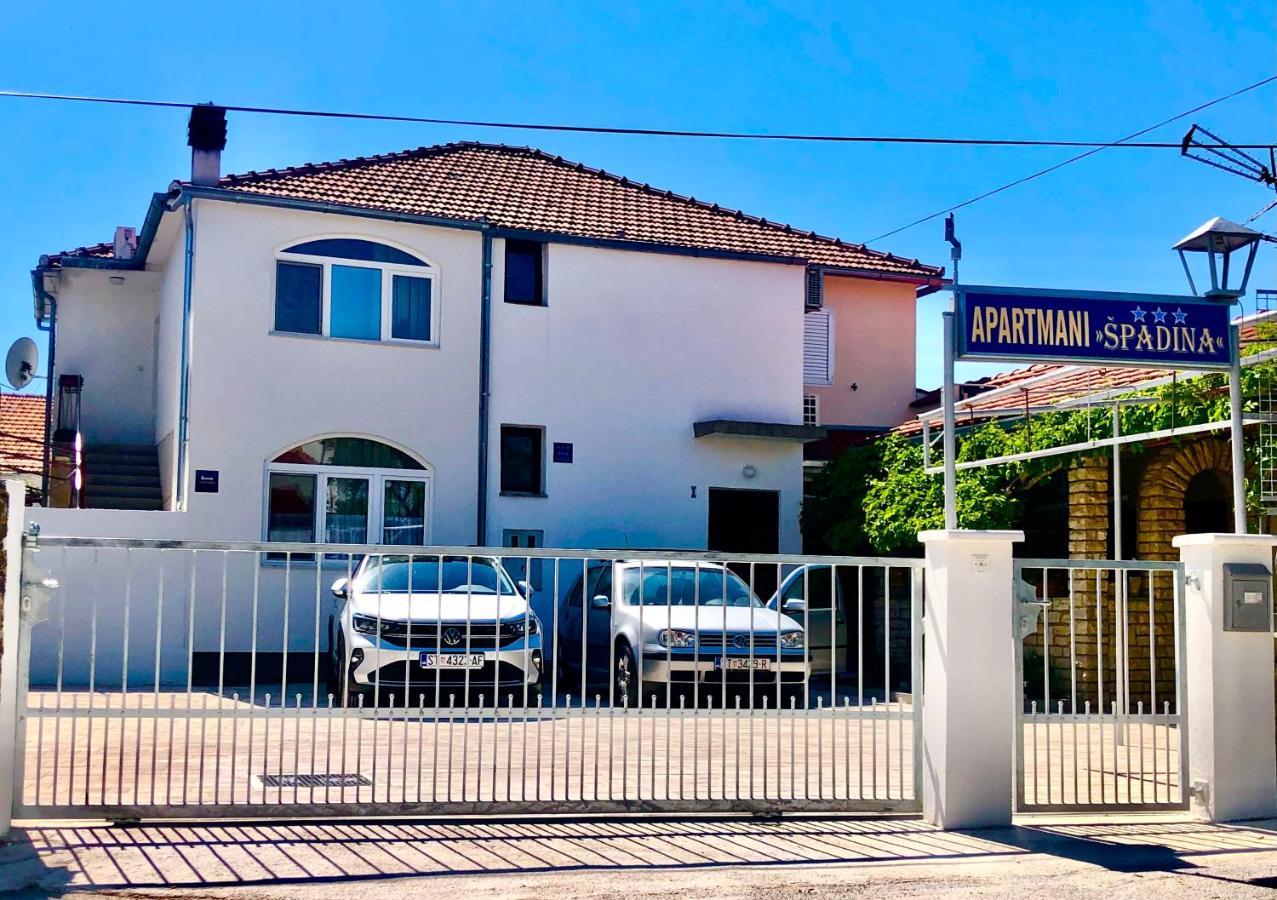 Apartments M&R Spadina Vodice Eksteriør billede
