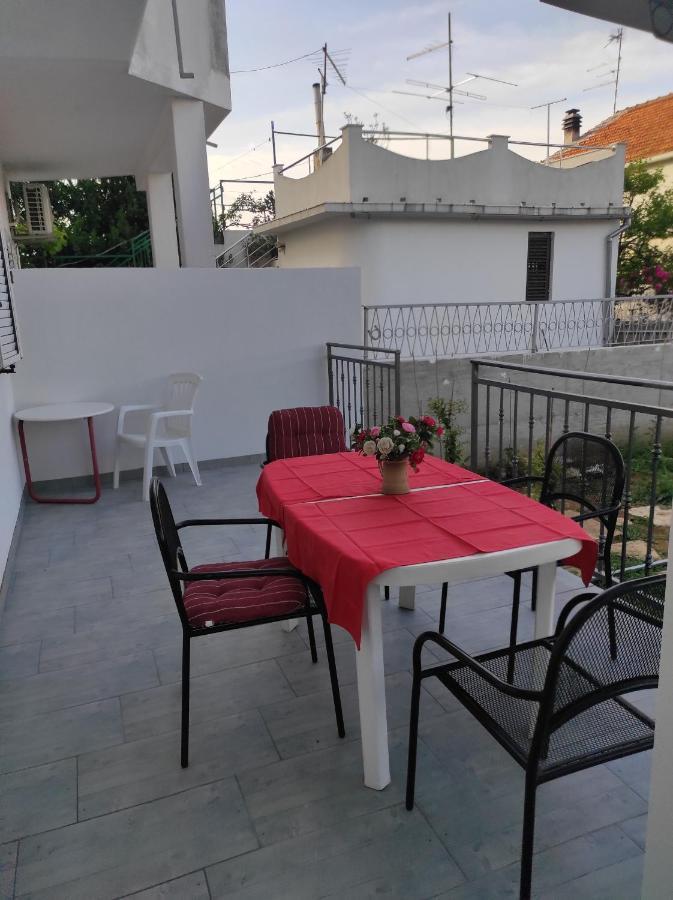 Apartments M&R Spadina Vodice Eksteriør billede